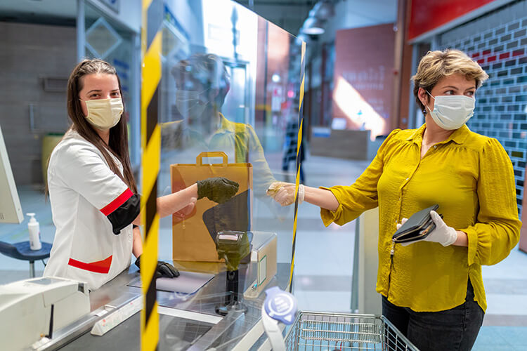 Eladóhelyi kiegészítők