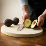 Notrax Sani-Tuff T46 antimikrobiális bézs kör alakú gumi vágódeszka