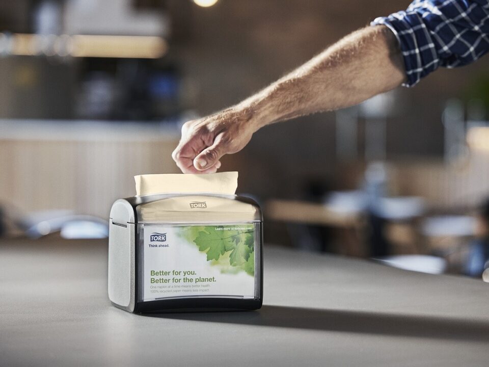 Új Tork Xpressnap® szalvétaadagoló, mellyel költséget csökkenthet