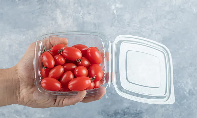 Tálak, tálcák és tégelyek