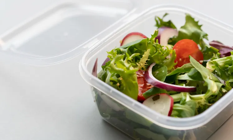 Tálak, tálcák és tégelyek