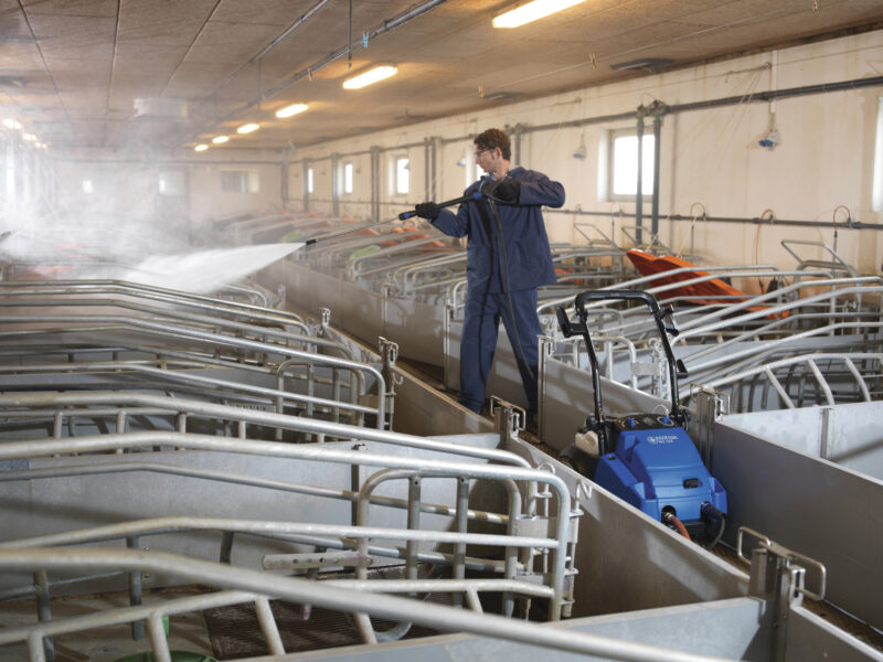 Takarítás húsipari környezetben Nilfisk takarítógépekkel