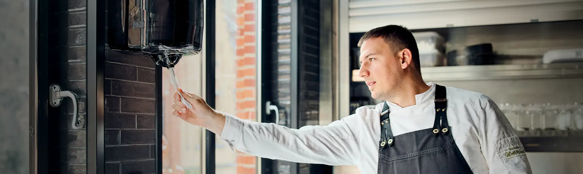 Tork Reflex adagolóit